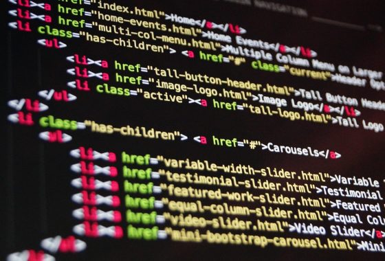 软件产品设计逻辑示意图，用户体验流程图与信息架构图并排，紫色调专业感强，体现天空软件的设计方法论